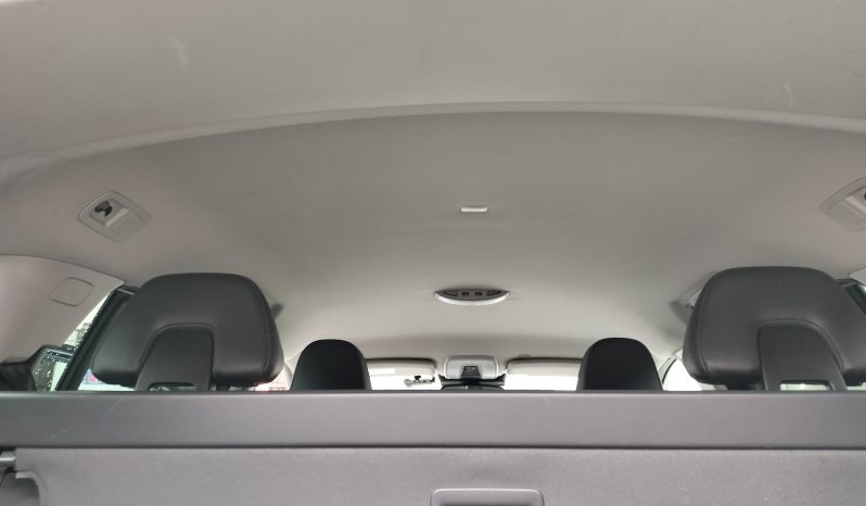 
ボルボV60 T6 AWD 4WD 2013年モデル full									