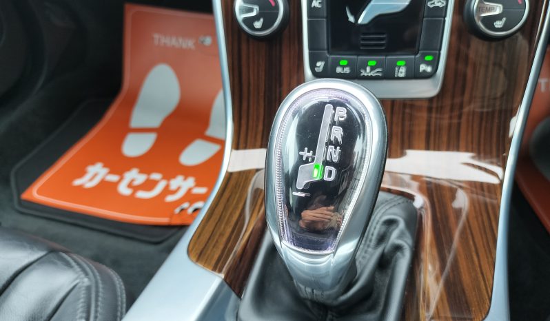 
ボルボV60 T6 AWD 4WD 2013年モデル full									