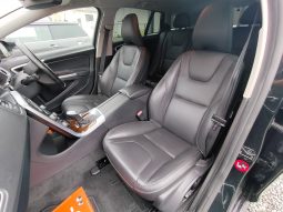 
ボルボV60 T6 AWD 4WD 2013年モデル full									