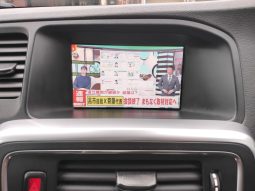 
ボルボV60 T6 AWD 4WD 2013年モデル full									