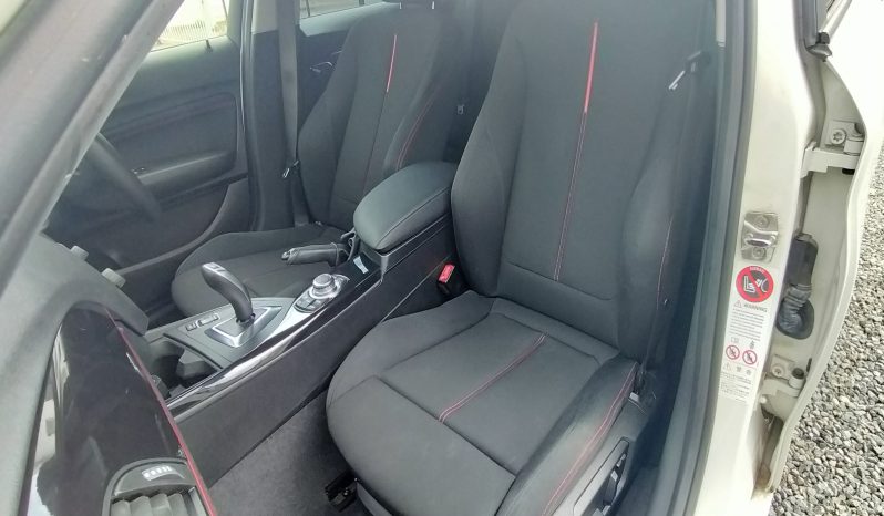 
BMW120iスポーツ full									