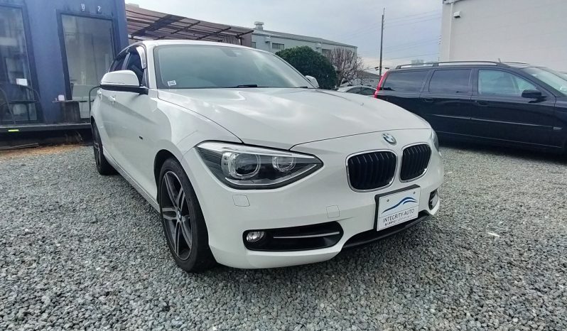 
BMW120iスポーツ full									
