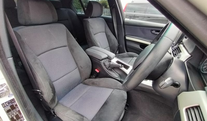 
BMW 323iスポーツ full									