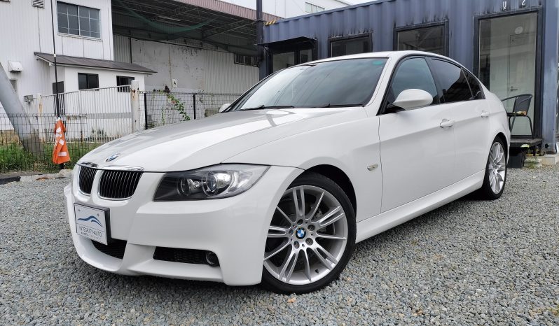 BMW 3シリーズ　323i